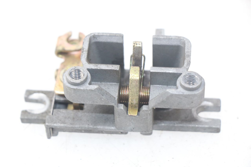 photo de CERRADURA DE ASIENTO SYM ORBIT III 3 4T 50 (2021 - 2025)