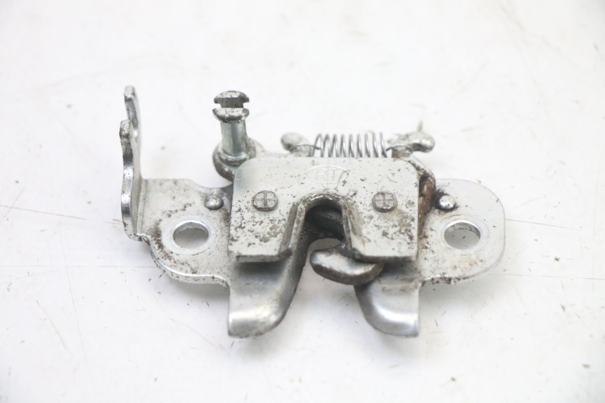 photo de CERRADURA DEL ASIENTO PEUGEOT KISBEE 4T 50 (2018 - 2022)