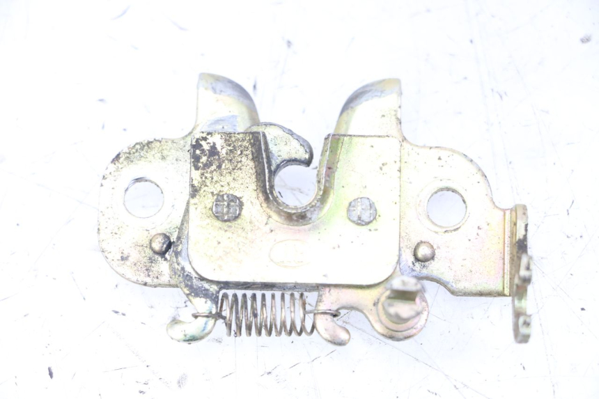 photo de CERRADURA DE ASIENTO PEUGEOT KISBEE 4T 50 (2010 - 2017)