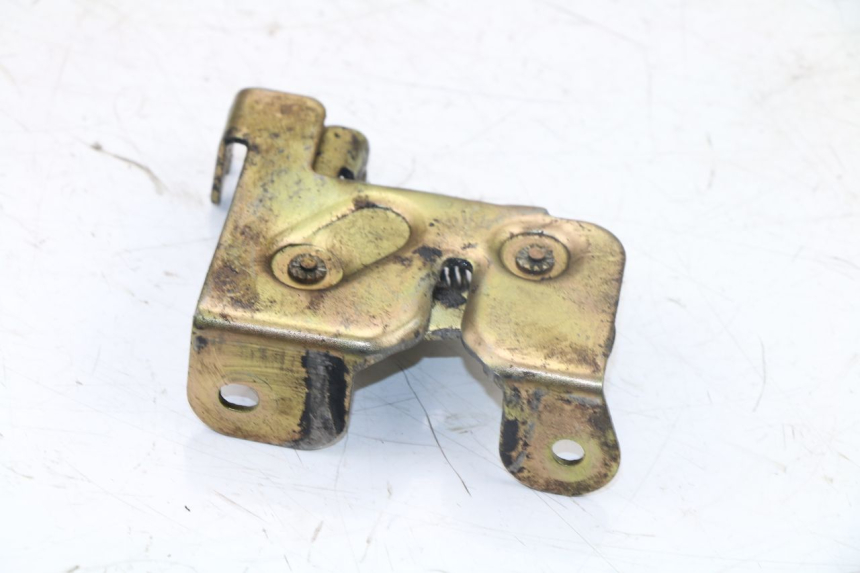 photo de CIERRE ASIENTO HOOK PEUGEOT SC 50 (1988 - 1992)