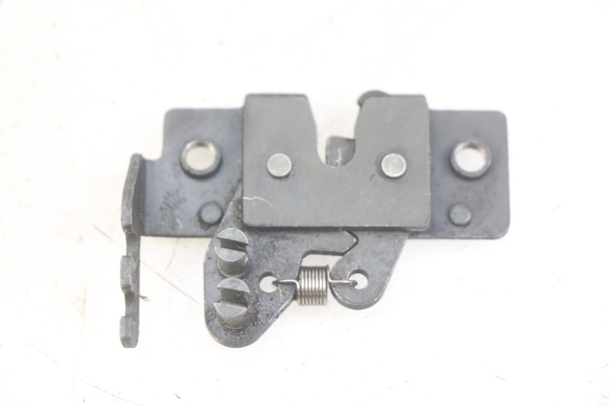 photo de CERRADURA DE ASIENTO PIAGGIO MP3 LT 400 (2007 - 2012)