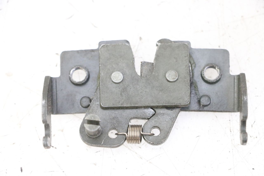 photo de CERRADURA DE ASIENTO PIAGGIO MP3 LT 400 (2007 - 2012)