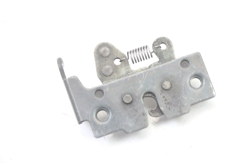 photo de CERRADURA DEL ASIENTO PIAGGIO X8 125 (2004 - 2007)