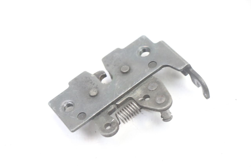 photo de CERRADURA DEL ASIENTO PIAGGIO X8 125 (2004 - 2007)