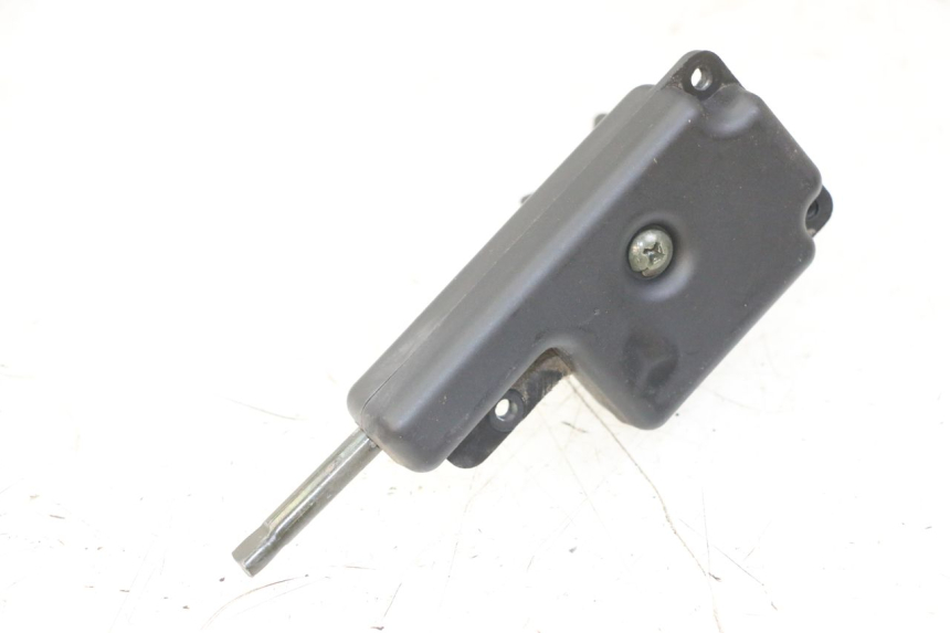 photo de CERRADURA DE ASIENTO PIAGGIO ZIP 4T 50 (2018 - 2020)