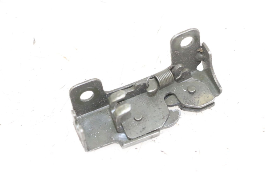 photo de CIERRE ASIENTO HOOK EFUN PUSA 1 - Detalle de la pieza