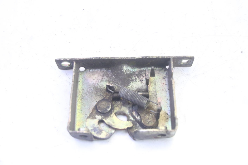 photo de CERRADURA DEL ASIENTO RIDE RACE 2T 50 (2012 - 2017) - Detalle de la pieza