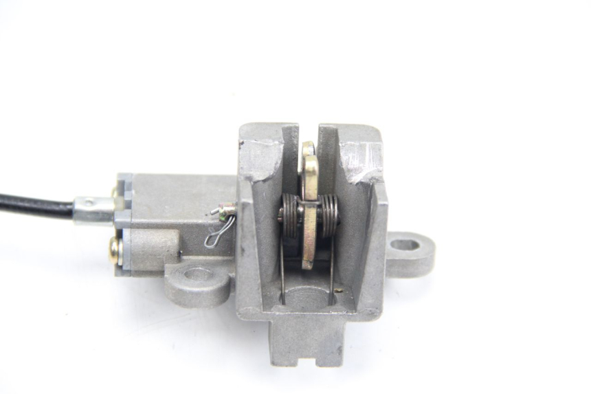 photo de CERRADURA DEL ASIENTO TNT MOTOR ROMA 12' 2T 50 (2007 - 2018)