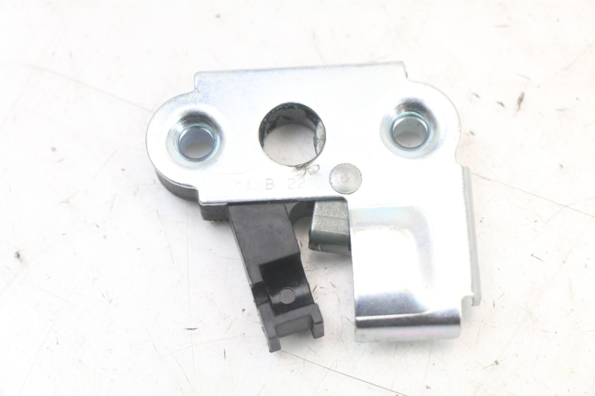 photo de CIERRE ASIENTO HOOK ROYAL ENFIELD SCRAM 411 (2022 - 2024)