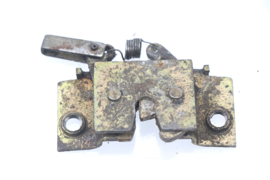 photo de CIERRE ASIENTO HOOK APRILIA RS AF-1 125 (1990 - 1993)