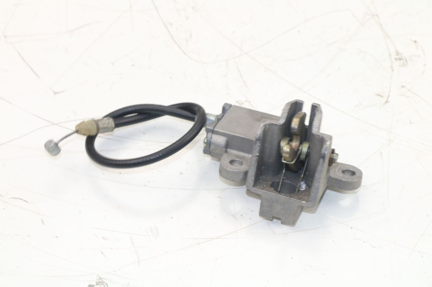 photo de CIERRE ASIENTO HOOK SAMPO LY50QT-21 50 (2009 - 2014)