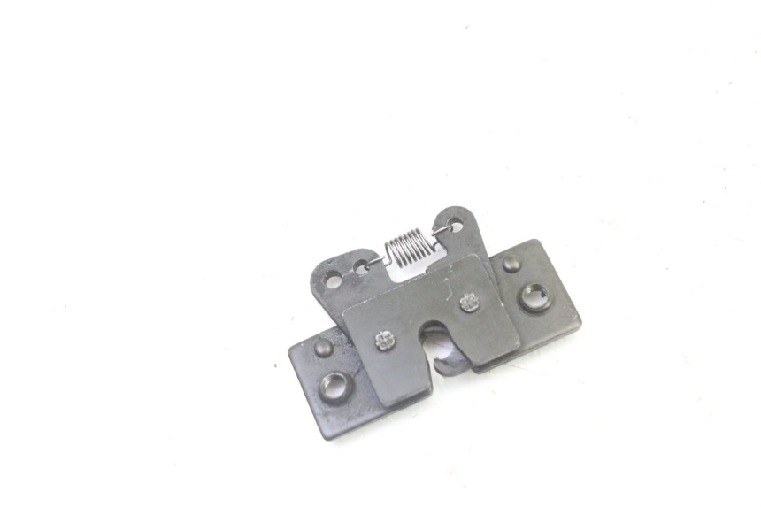 photo de CIERRE ASIENTO HOOK PEUGEOT SATELIS 250 (2006 - 2012)