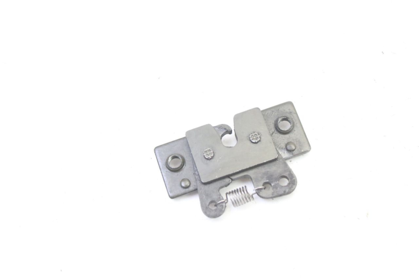 photo de CIERRE ASIENTO HOOK PEUGEOT SATELIS 250 (2006 - 2012)