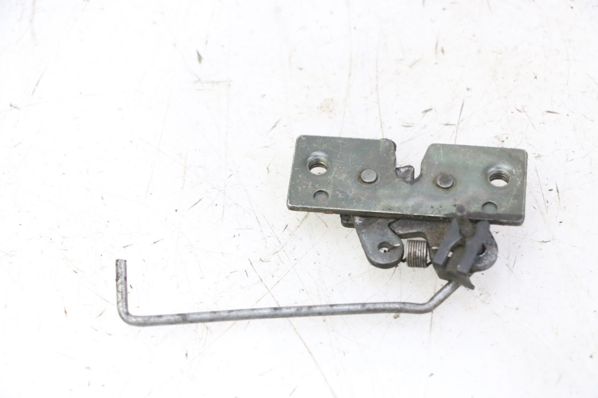 photo de CERRADURA DE ASIENTO PEUGEOT SPEEDAKE 50 (1995 - 1997)