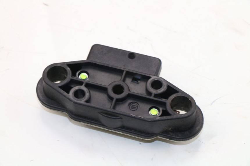 photo de CIERRE ASIENTO HOOK SUZUKI SV N 650 (2003 - 2009)
