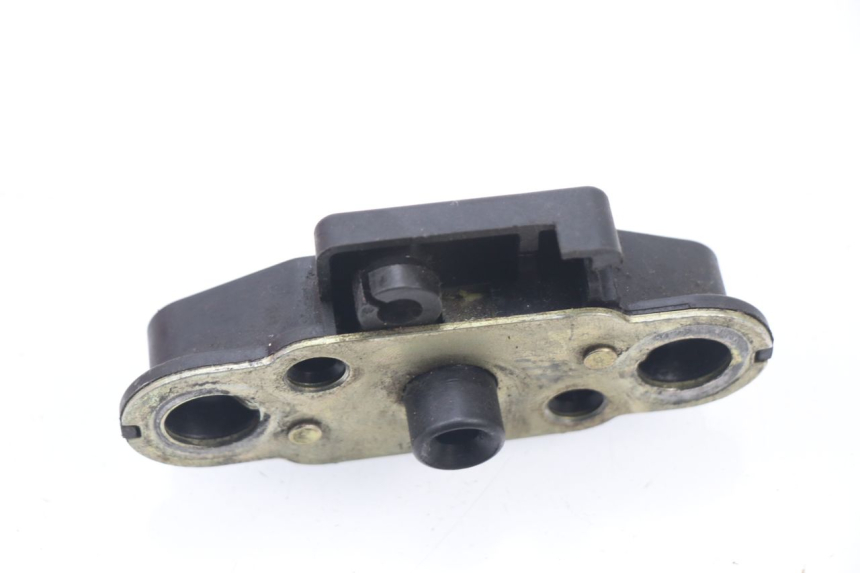 photo de CIERRE ASIENTO HOOK SUZUKI TU X TUX VOLTY 125 (1999 - 2001)