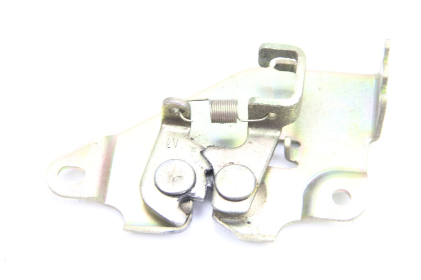 photo de CIERRE ASIENTO HOOK SYM GTS EFI ABS 125 (2012 - 2016)