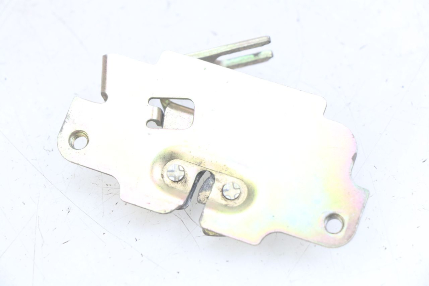 photo de CERRADURA DEL ASIENTO SYM SYMPHONY 125 (2009 - 2015)