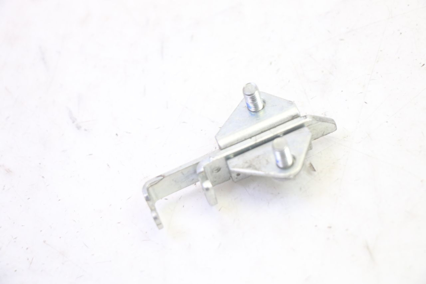 photo de CIERRE ASIENTO HOOK YAMAHA TDM ABS 900 (2002 - 2014) - Zoom estado de uso