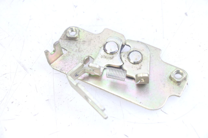 photo de CERRADURA DEL ASIENTO PEUGEOT TWEET 4T 50 (2014 - 2019)