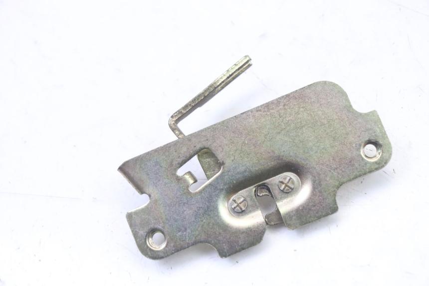 photo de CIERRE ASIENTO HOOK PEUGEOT TWEET PRO CARGO 50 (2018 - 2020) - Otra perspectiva