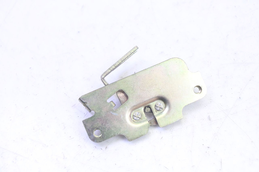 photo de CIERRE ASIENTO HOOK PEUGEOT TWEET PRO EFI 4T 50 (2021 - 2022)