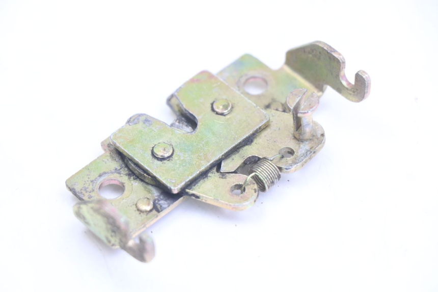 photo de CIERRE ASIENTO HOOK PEUGEOT VIVACITY 125 (2010 - 2017) - Detalle de la pieza