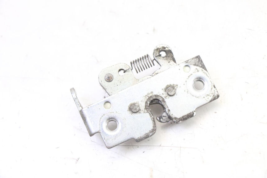 photo de CERRADURA DE ASIENTO YAMAHA XMAX X-MAX 125 (2006 - 2009)