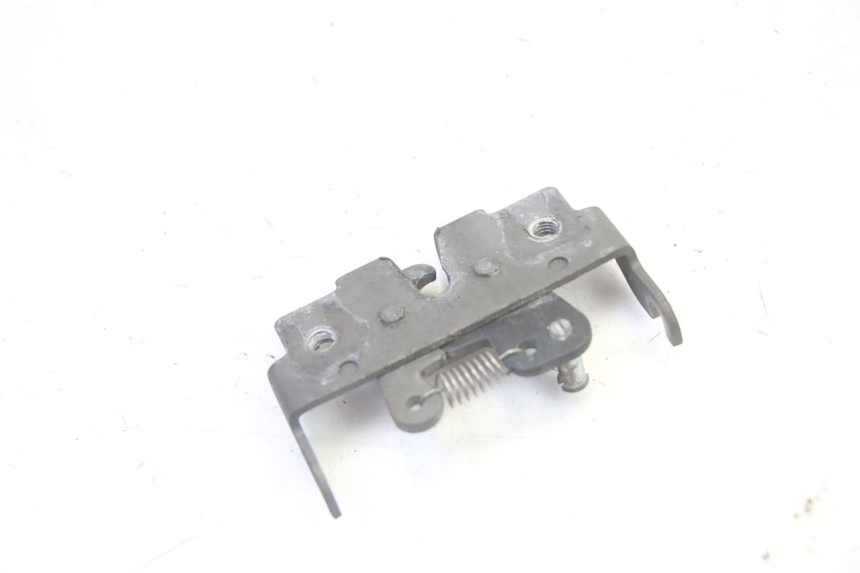 photo de CERRADURA DE ASIENTO YAMAHA X-MAX XMAX 125 (2010 - 2014)