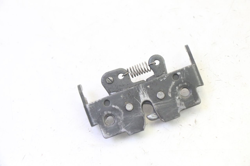 photo de CERRADURA DE ASIENTO YAMAHA X-MAX XMAX 125 (2010 - 2014)