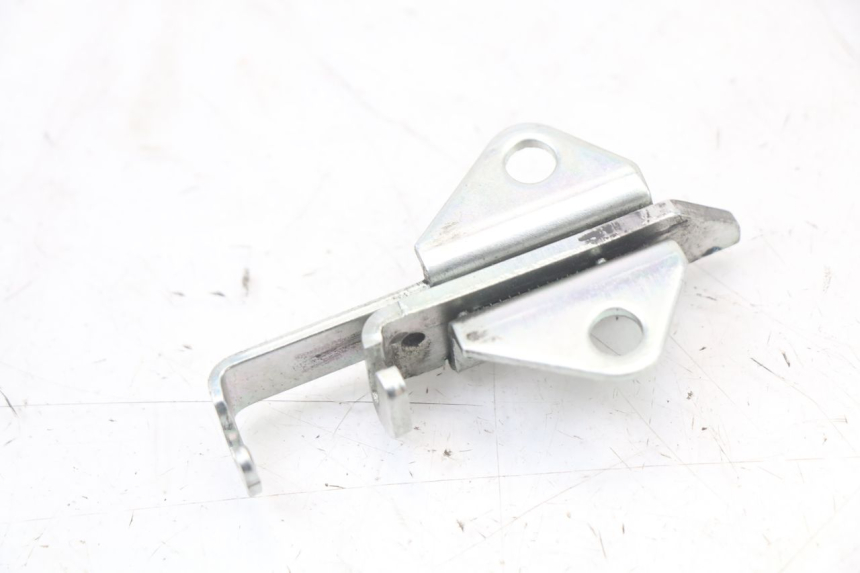 photo de CIERRE ASIENTO HOOK YAMAHA XJ6 ABS 600 (2008 - 2016)