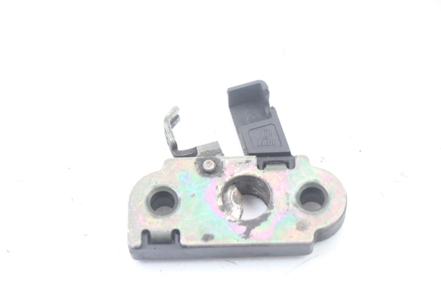 photo de CERRADURA DEL ASIENTO YAMAHA YP MAJESTY 125 (2007 - 2010)