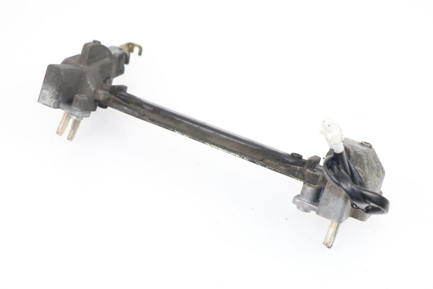 photo de CERRADURA DEL ASIENTO YAMAHA YP MAJESTY 400 (2004 - 2008)