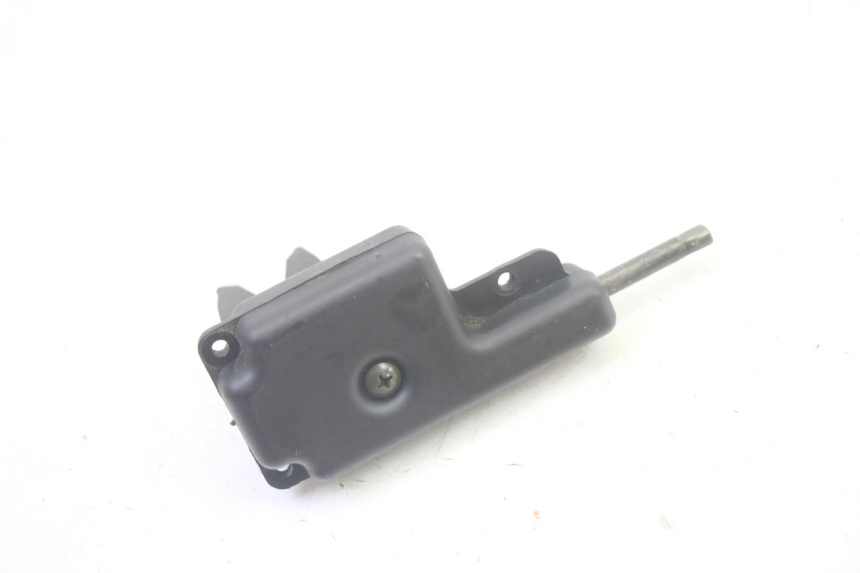 photo de CERRADURA DE ASIENTO PIAGGIO ZIP 4T 50 (2018 - 2020) - Otra perspectiva