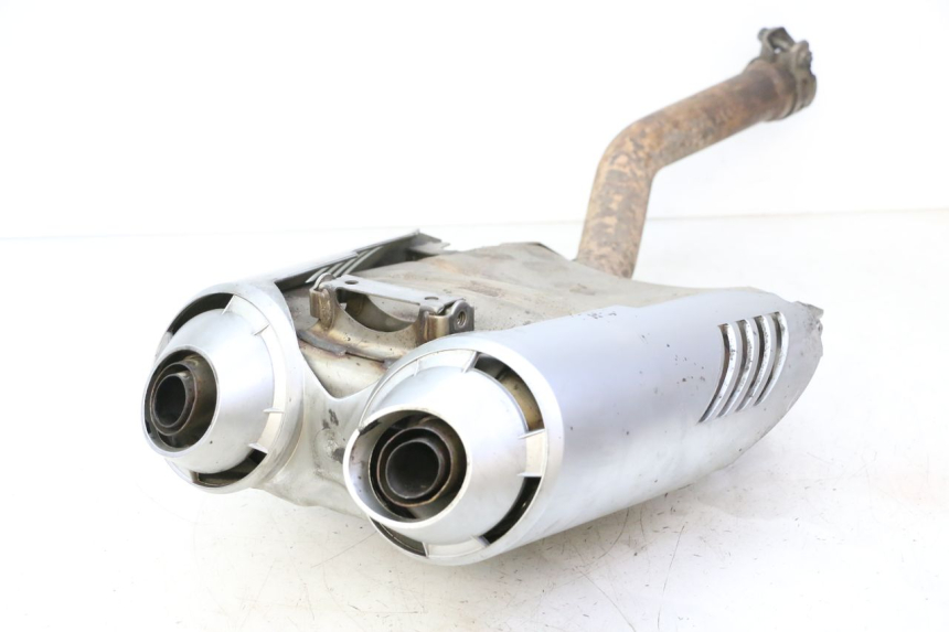photo de ESCAPE YAMAHA FZ6 FAZER S2 600 (2007 - 2011)