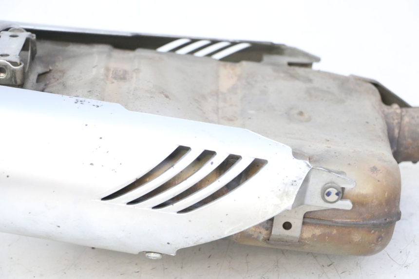 photo de ESCAPE YAMAHA FZ6 FAZER S2 600 (2007 - 2011)