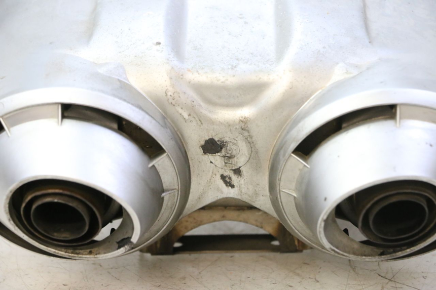 photo de ESCAPE YAMAHA FZ6 FAZER S2 600 (2007 - 2011)
