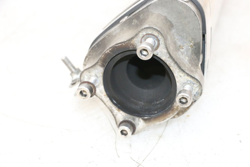 photo de ESCAPE SUZUKI GSXR GSX-R 1000 (2003 - 2004) - Marcados y referencias originales