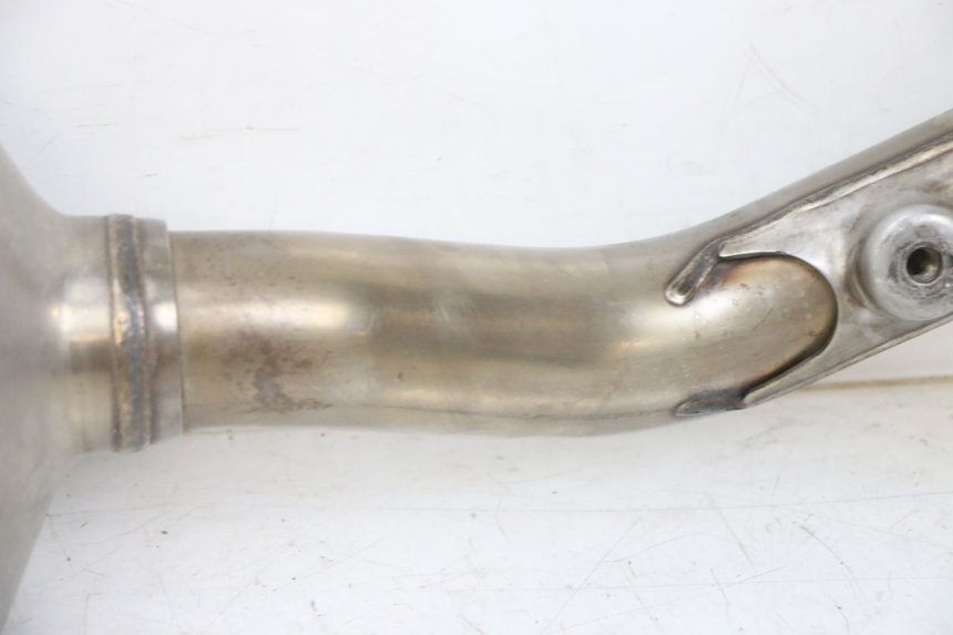 photo de ESCAPE KAWASAKI KXF KX-F 250 (2017 - 2019) - Inspección visual detallada