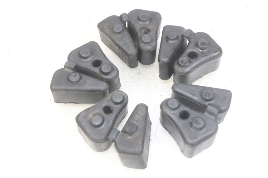 photo de SILENTBLOCK CORONA HONDA CBR F SC25 1000 (1989 - 1992)