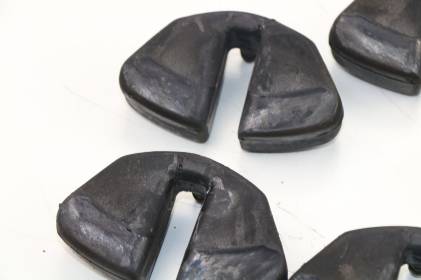 photo de KETTENRAD SILENTBLOCK SUZUKI SV N 650 (2003 - 2009)
