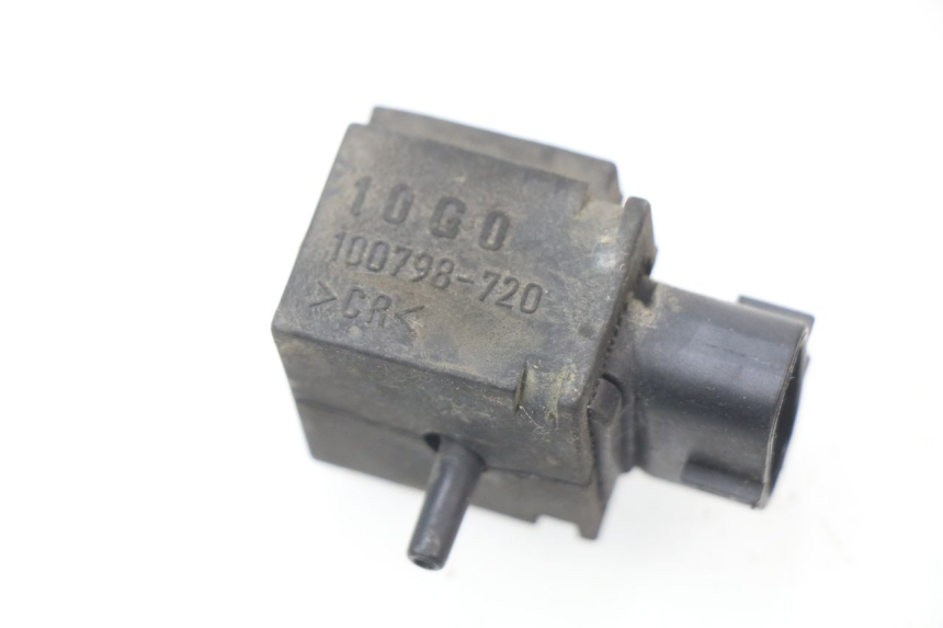 photo de SENSOR DE PRESIÓN DE AIRE SUZUKI BURGMAN 650 (2002 - 2004)