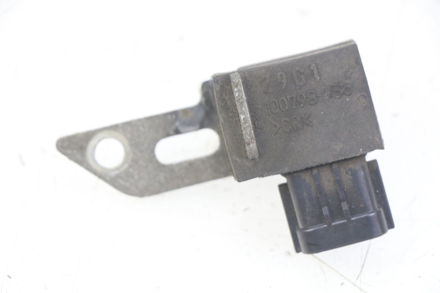 photo de SENSOR DE PRESIÓN DE AIRE SUZUKI BURGMAN 125 (2007 - 2014)