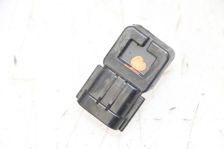 photo de SENSOR DE PRESIÓN DE AIRE SUZUKI BURGMAN 125 (2007 - 2014)