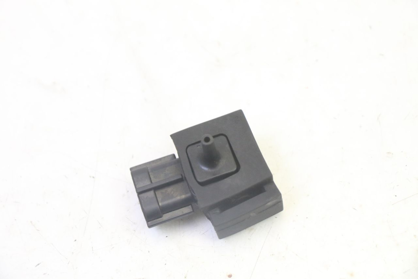 photo de SENSOR DE PRESIÓN DE AIRE SUZUKI BURGMAN 125 (2007 - 2014)