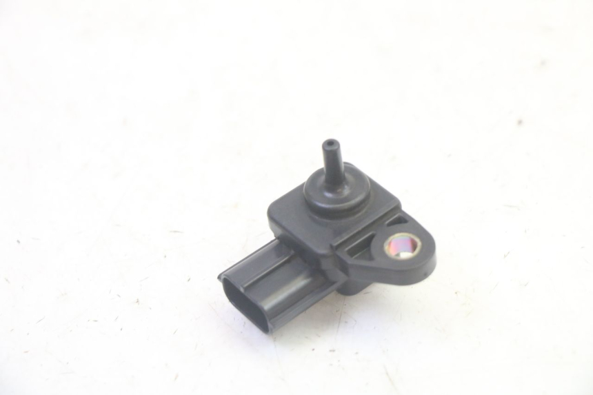 photo de SENSOR PRESION AIRE SUZUKI DL V STROM 1000 (2002 - 2007) - Vista principal