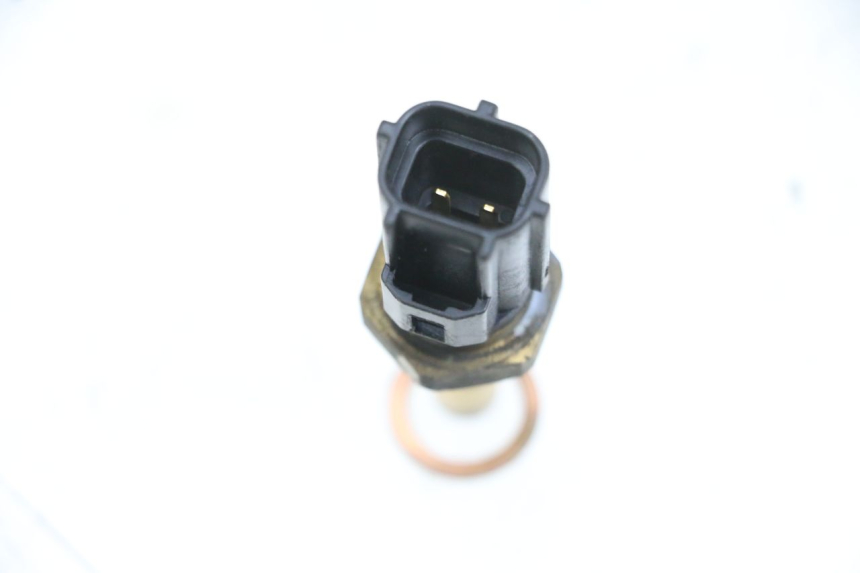 photo de SENSOR PRESION AIRE SUZUKI DL V STROM 1000 (2002 - 2007) - Zoom estado de uso