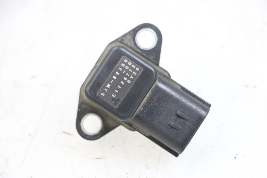 photo de SENSOR DE PRESIÓN DE AIRE YAMAHA FJR ABS 1300 (2006 - 2012) - Vista principal