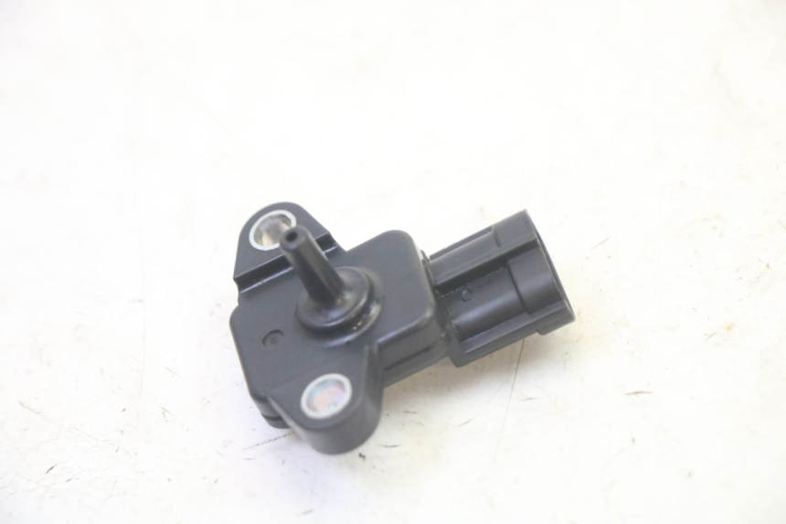 photo de SENSOR PRESION AIRE YAMAHA FZ6 N FAZER 600 (2004 - 2006)