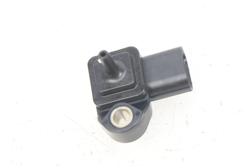 photo de SENSOR PRESION AIRE HONDA CBRF CBR-F PC41 600 (2011 - 2013)